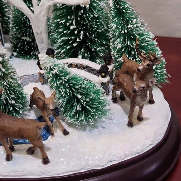 Thomas Kinkade Illuminated Musical Table Topper A Winters Night 1990's - Picture 7 of 11